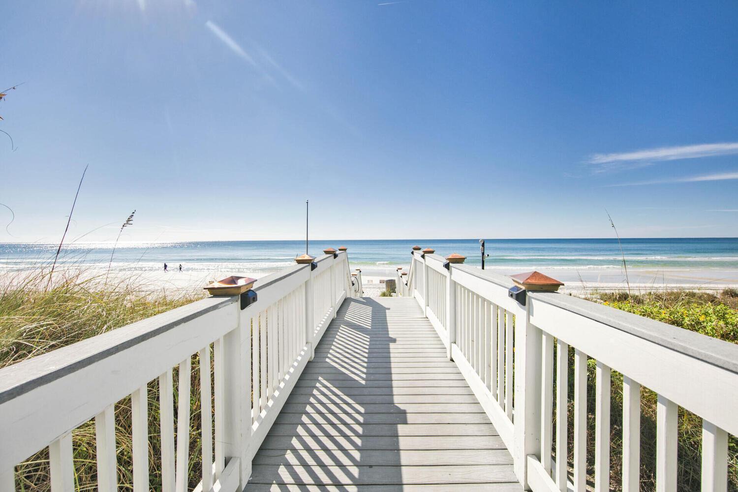 Holiday home Sterling Breeze 804 *